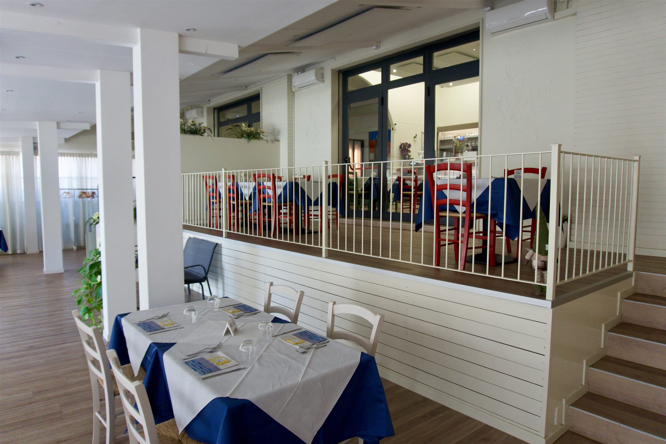 Soppalco della sala del ristorante Alexander a Collecchio